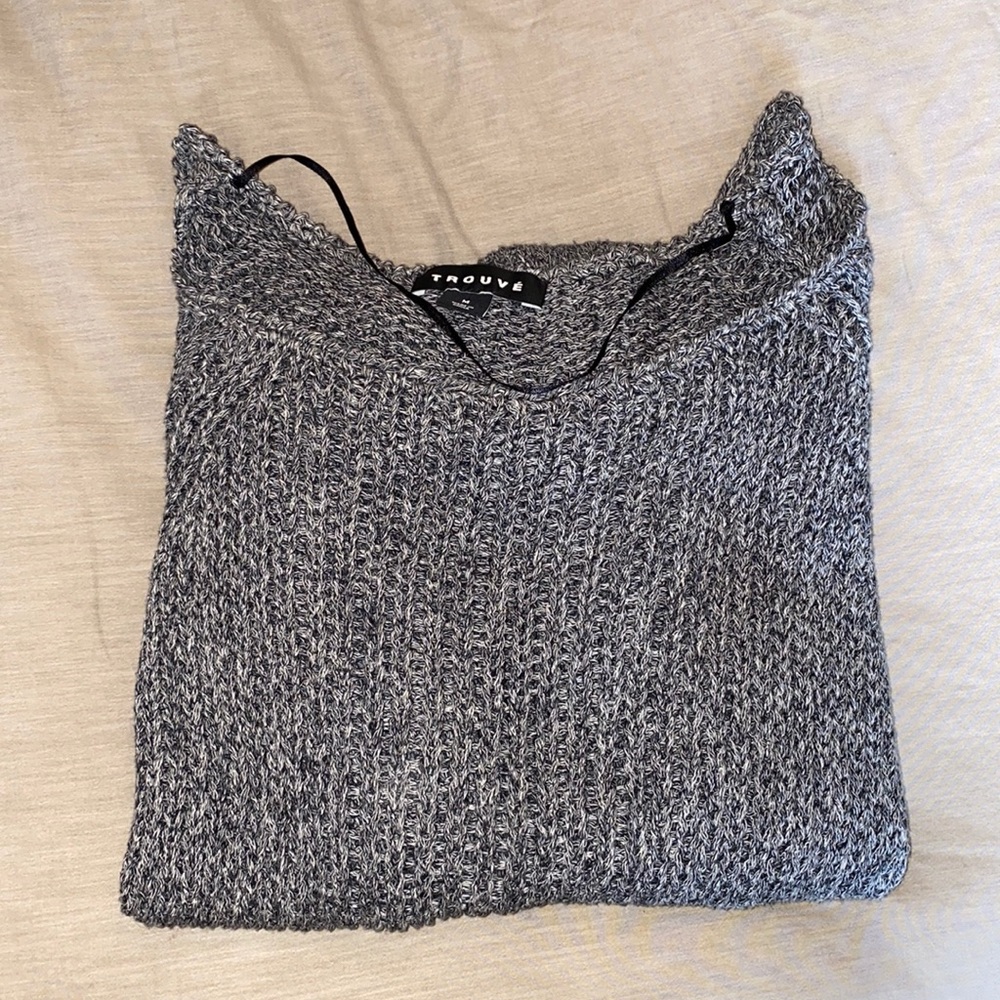 Grey knitted scoop neck sweater